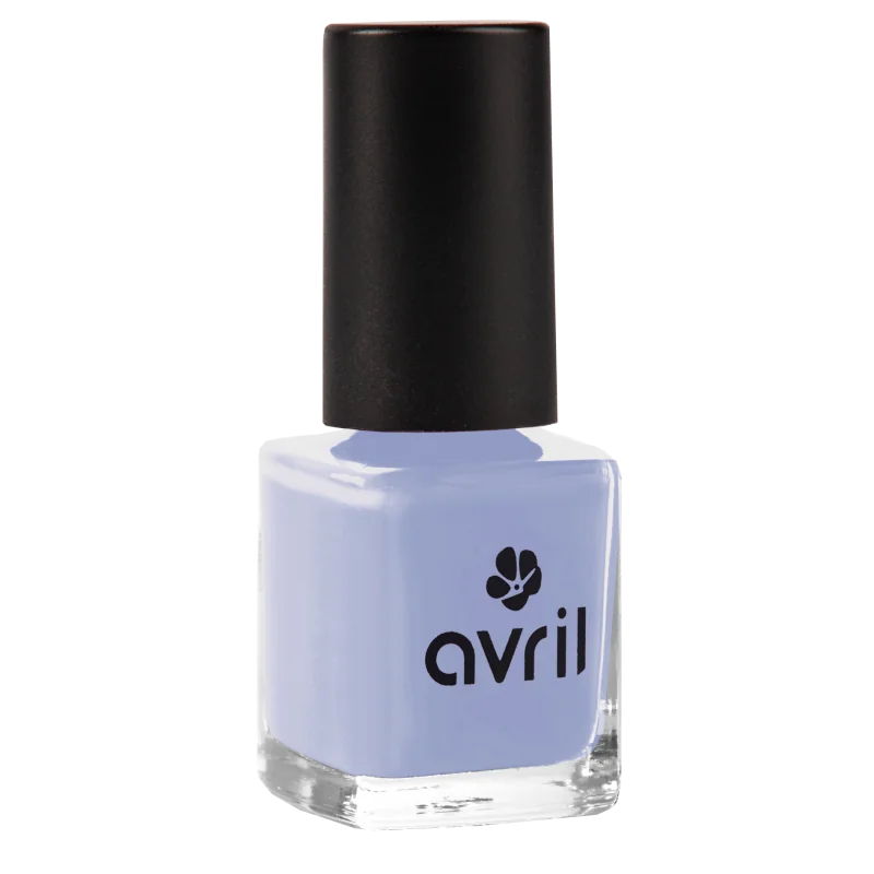 Vernis à ongles bleu layette